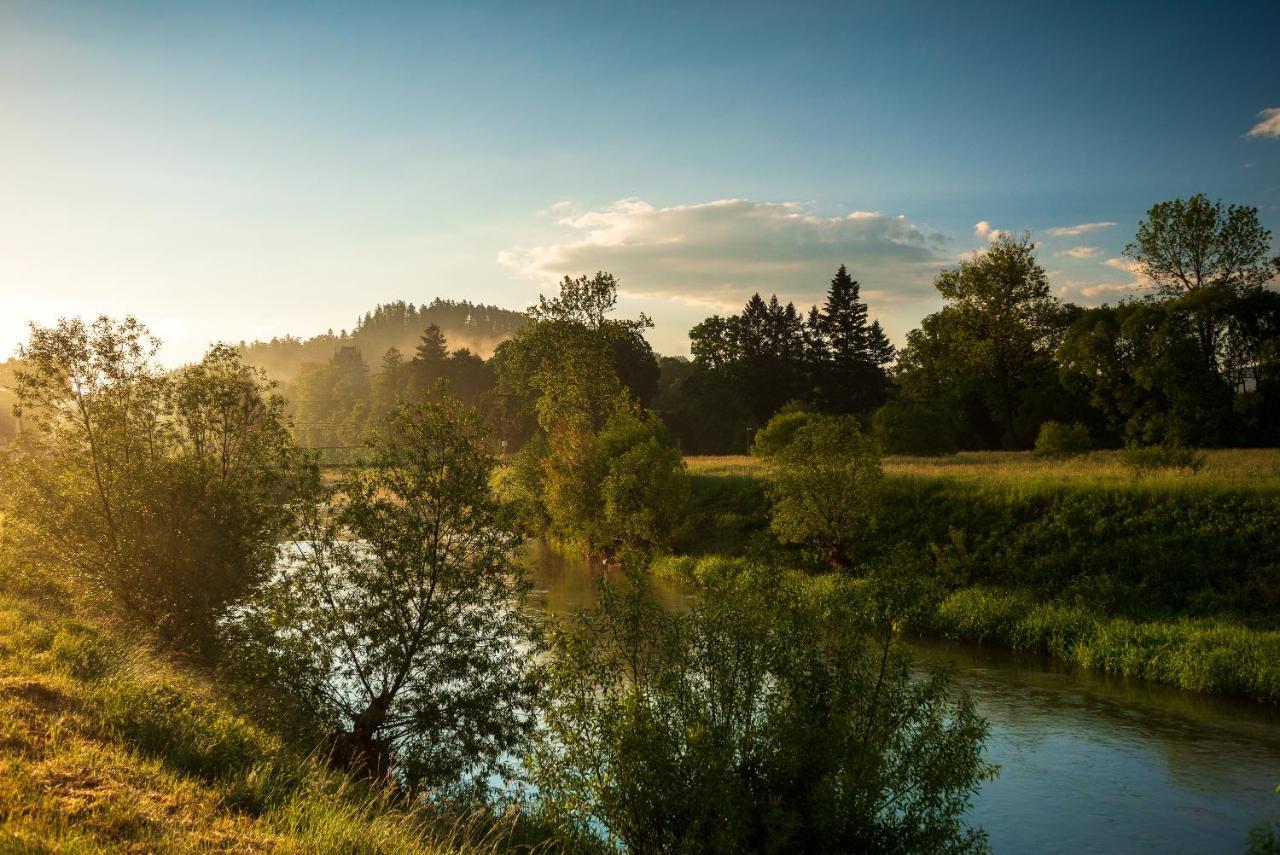 Dworek Wojanow ภายนอก รูปภาพ